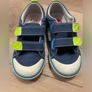 See Kai Run boys shoes